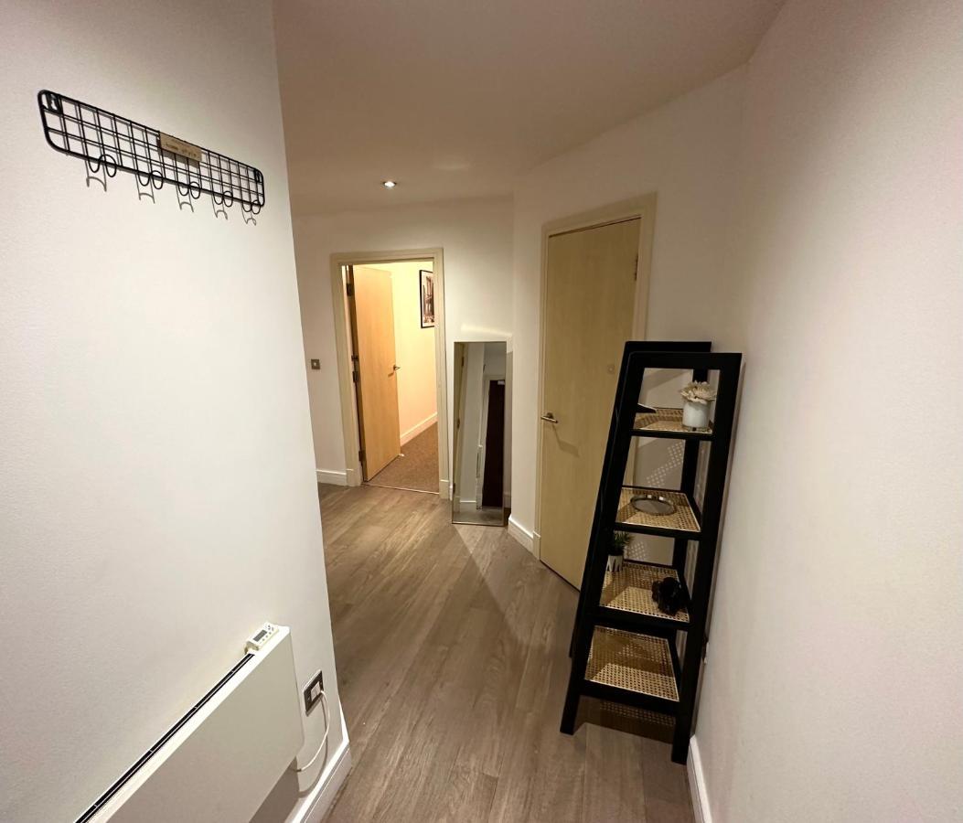 Birmingham Prime Location Stunning Apartment Floor-To-Ceiling Windows Eksteriør billede